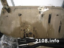 Общий вид двигателя с коробкой ваз 21083